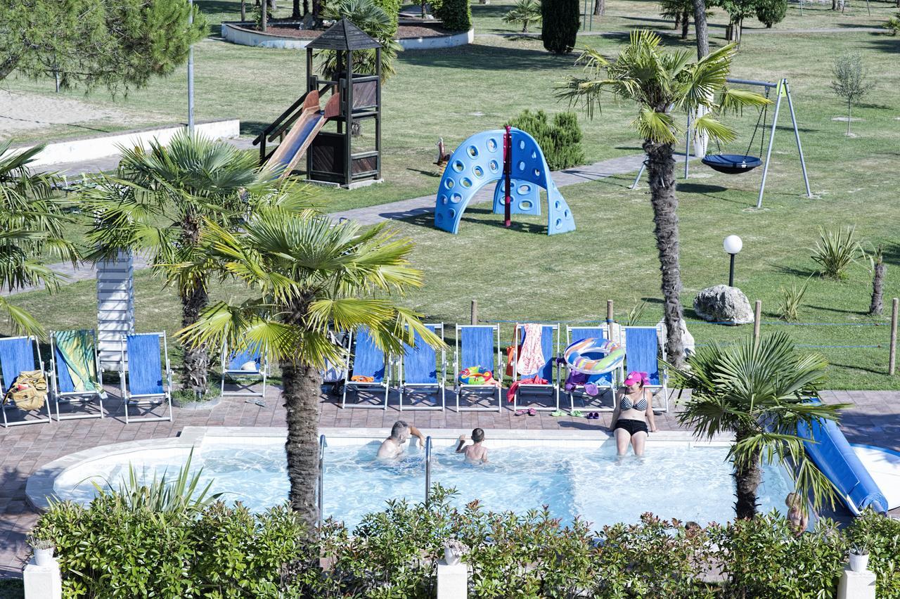 Residence Duna Rossa - Family Friendly Duna Verde Exterior foto